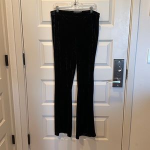 Crushed velvet flare leg black Zara pants size XL with side zip closure